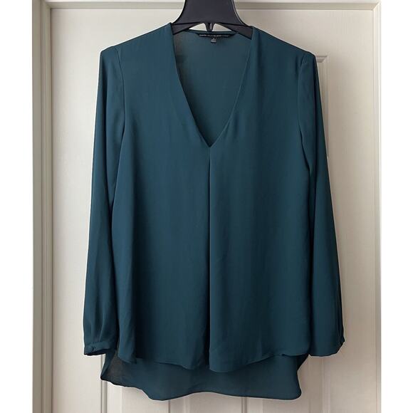White House Black Market Blouse Womens Size 2 Green Pleated V Neck High Low Hem - Picture 3 of 11